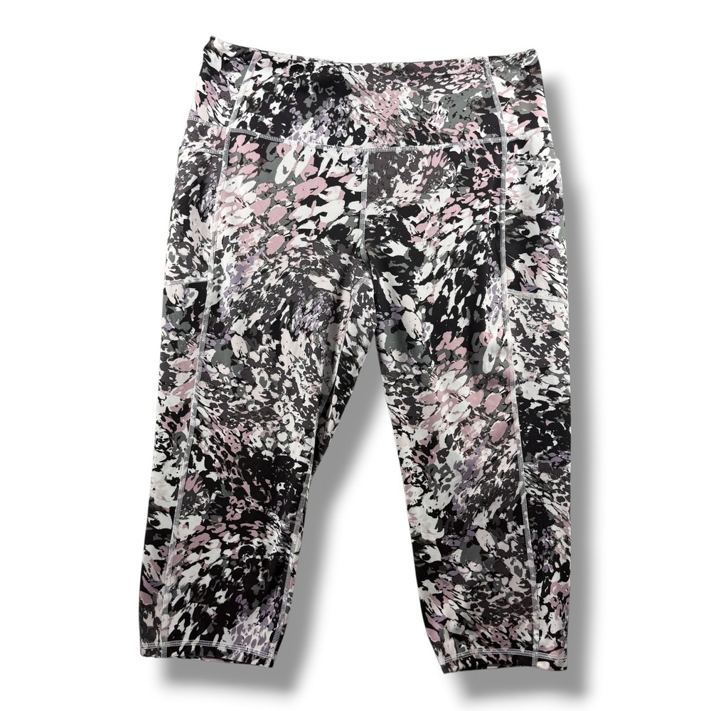 RBX Women 2X Capri Leggings Pink Black White Abstract Floral Camo Side Pockets